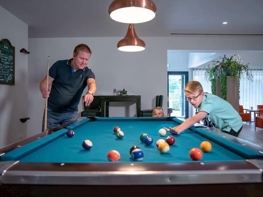 Vrijstaande Recreatiebungalow Met Slaapvide Posterholt Esterno foto